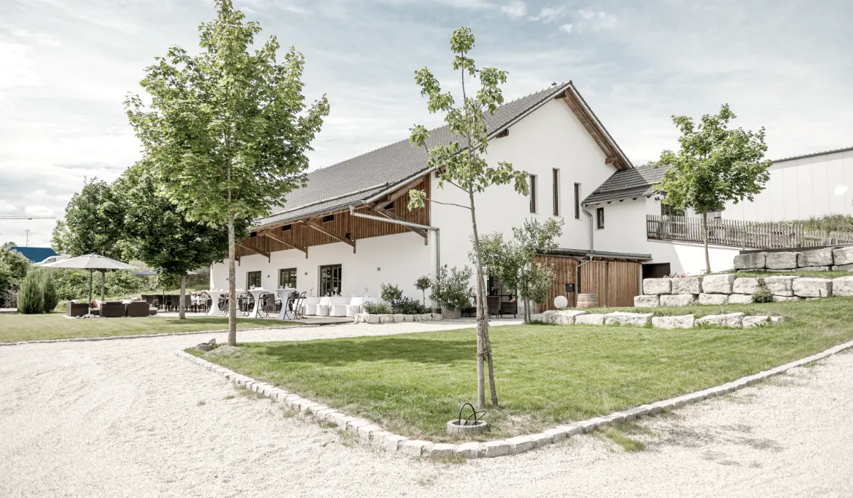 Genusskünstler - Eventtenne: Familien-eigene Eventlocation im Umland von München